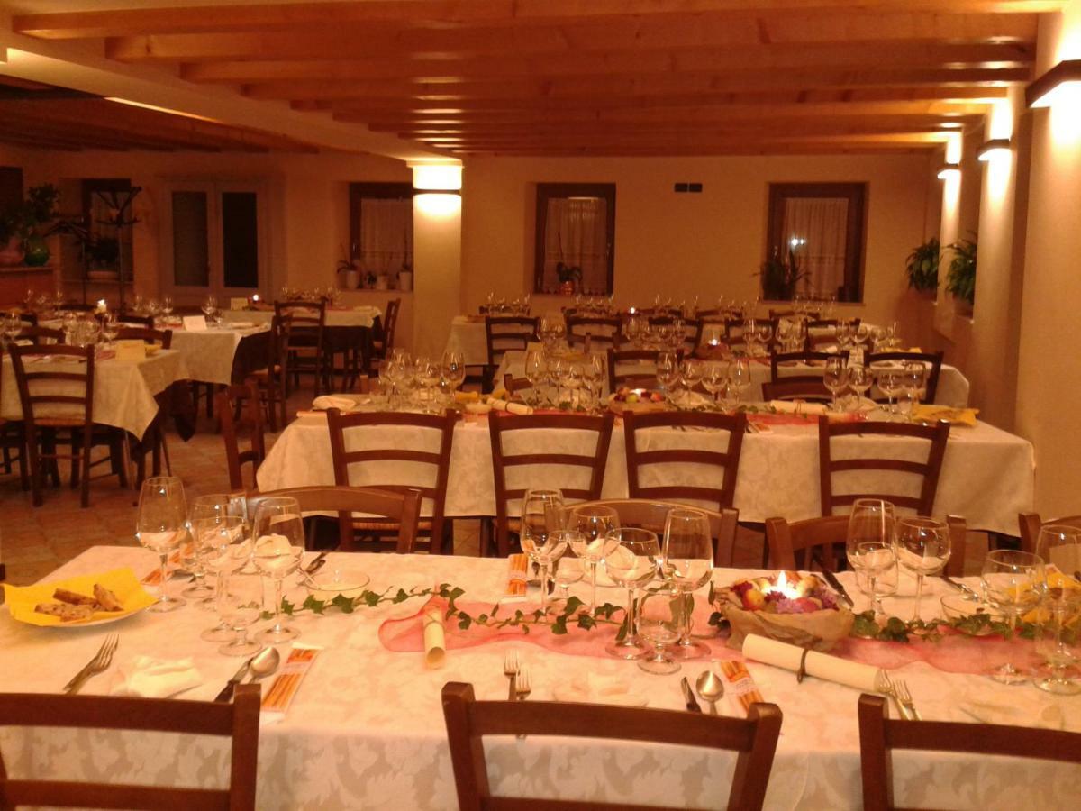 Locanda "Alla Rosa" Lusiana Екстер'єр фото