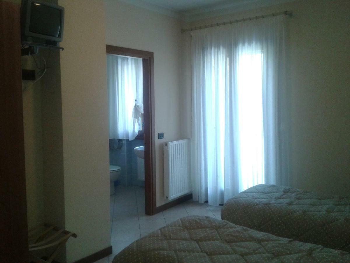 Locanda "Alla Rosa" Lusiana Екстер'єр фото